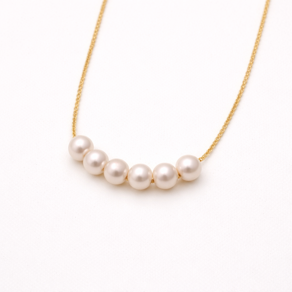 Soft Curve Pearl Necklace – Gold