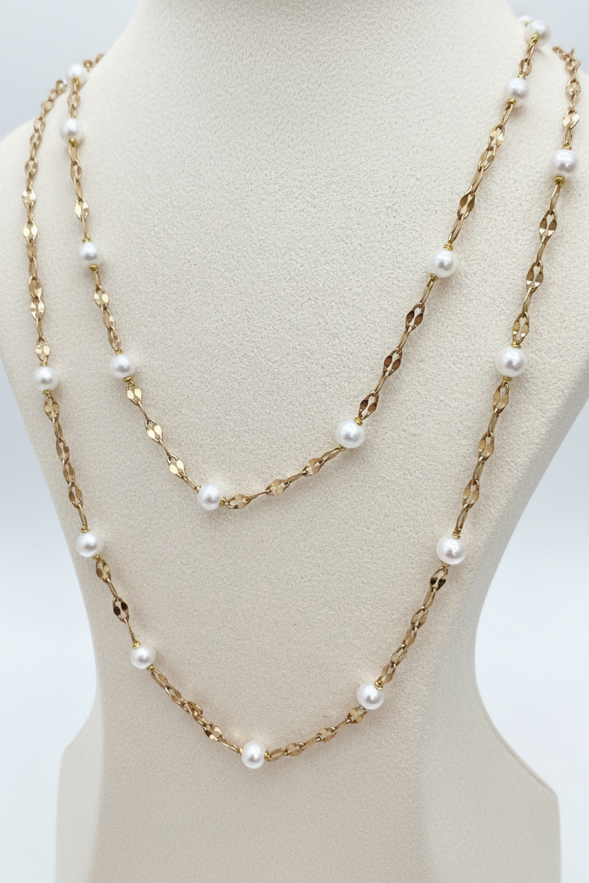 Pearl Necklace Detail Shot Clean Background