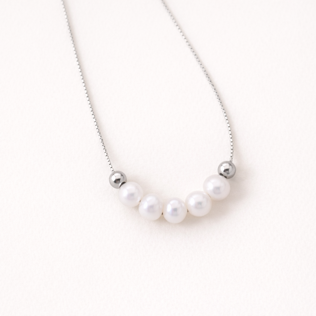 Freshwater Pearl Smile Necklace